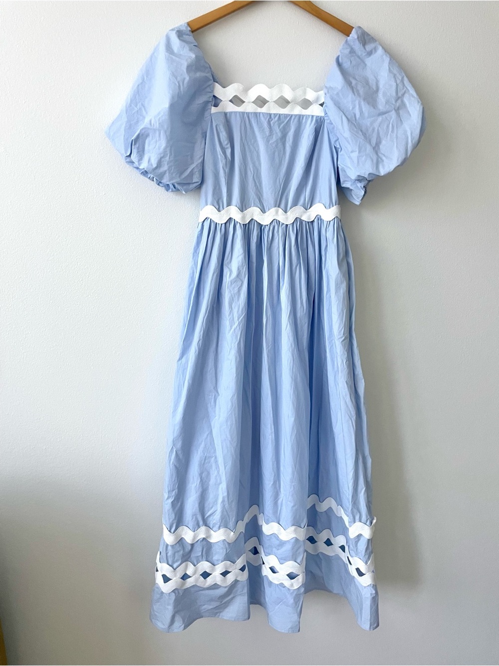 NWT English factory blue and white puff sleeve ricrac maxi dress - Picture 4 of 12